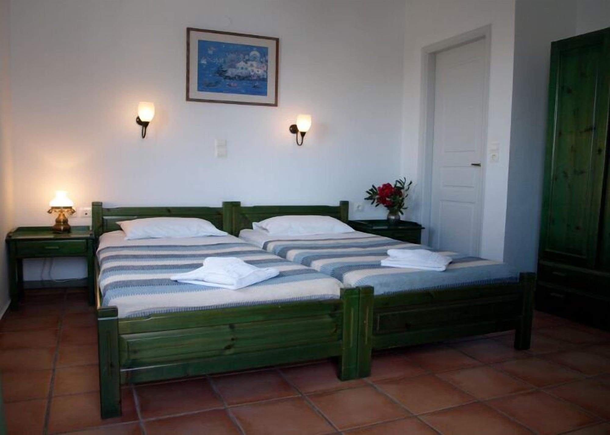 Eva Suites & Apartments Agia Marina  Luaran gambar