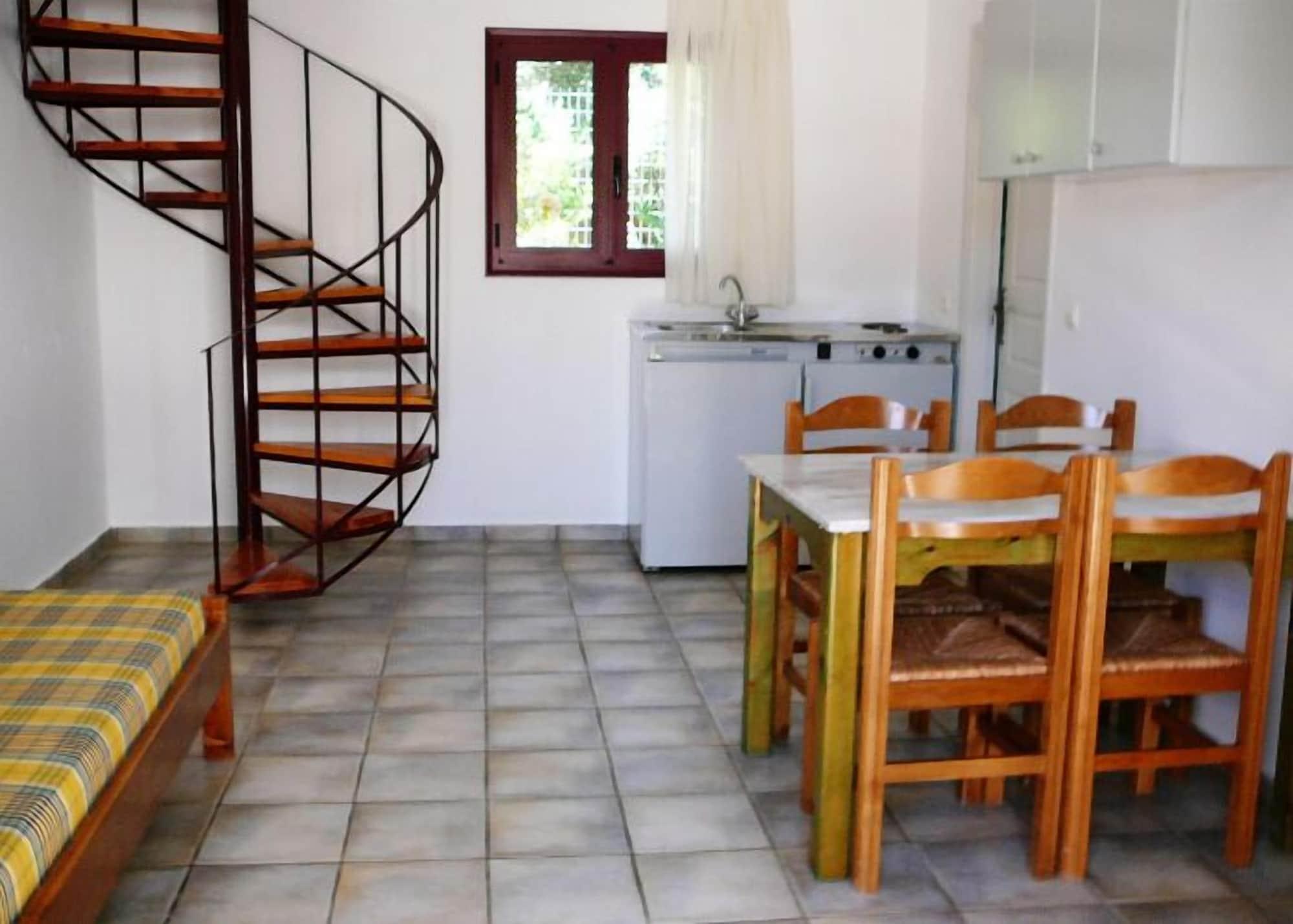 Eva Suites & Apartments Agia Marina  Luaran gambar