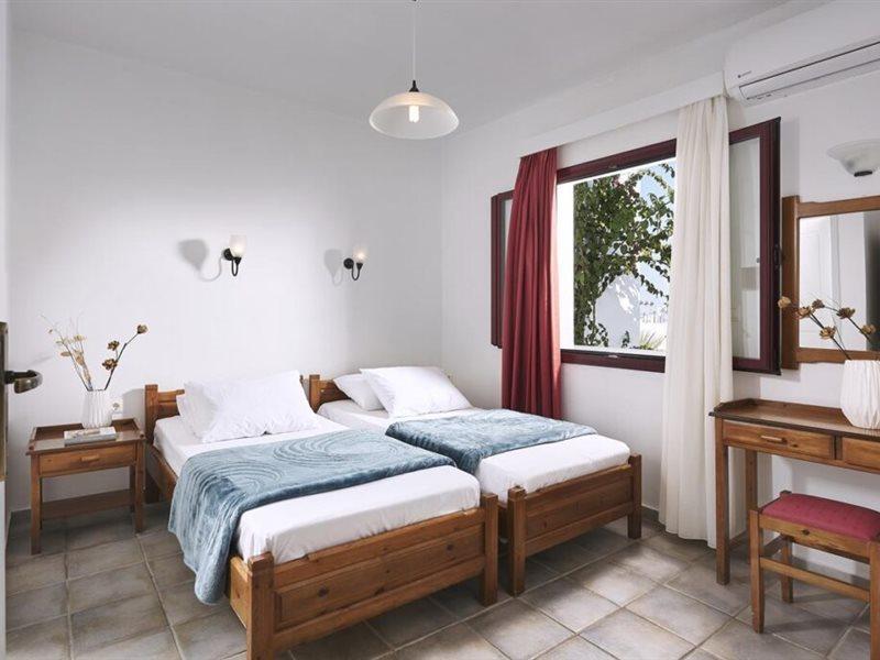 Eva Suites & Apartments Agia Marina  Luaran gambar