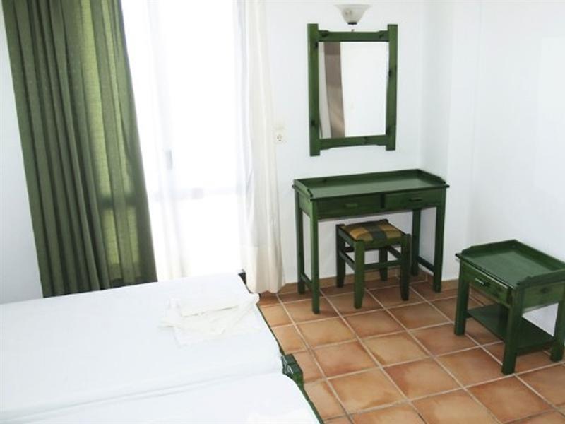 Eva Suites & Apartments Agia Marina  Luaran gambar